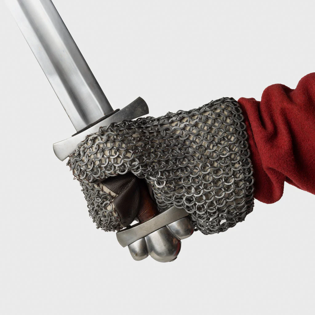 Battle Gloves, Riveted Mail - Image 3