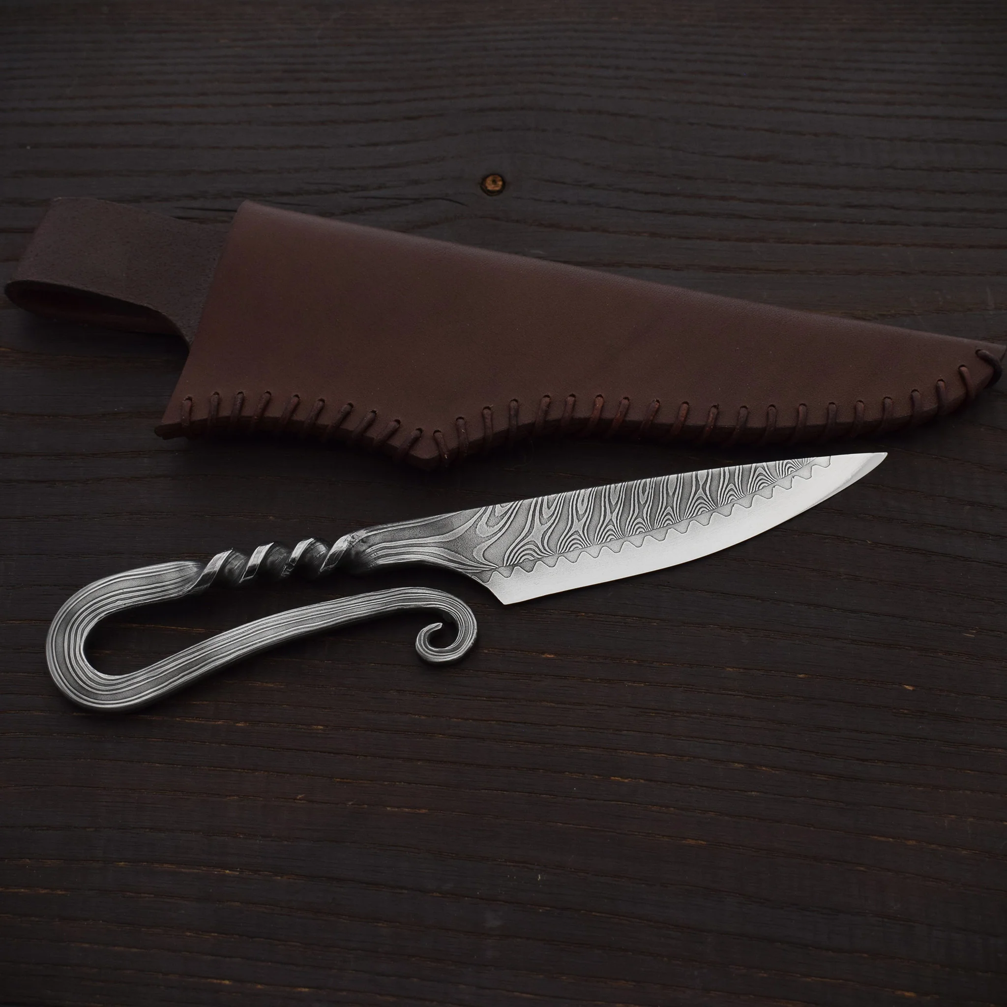 Premium Pattern-Welded Krumknife, Artisan Leather Holder - Image 4