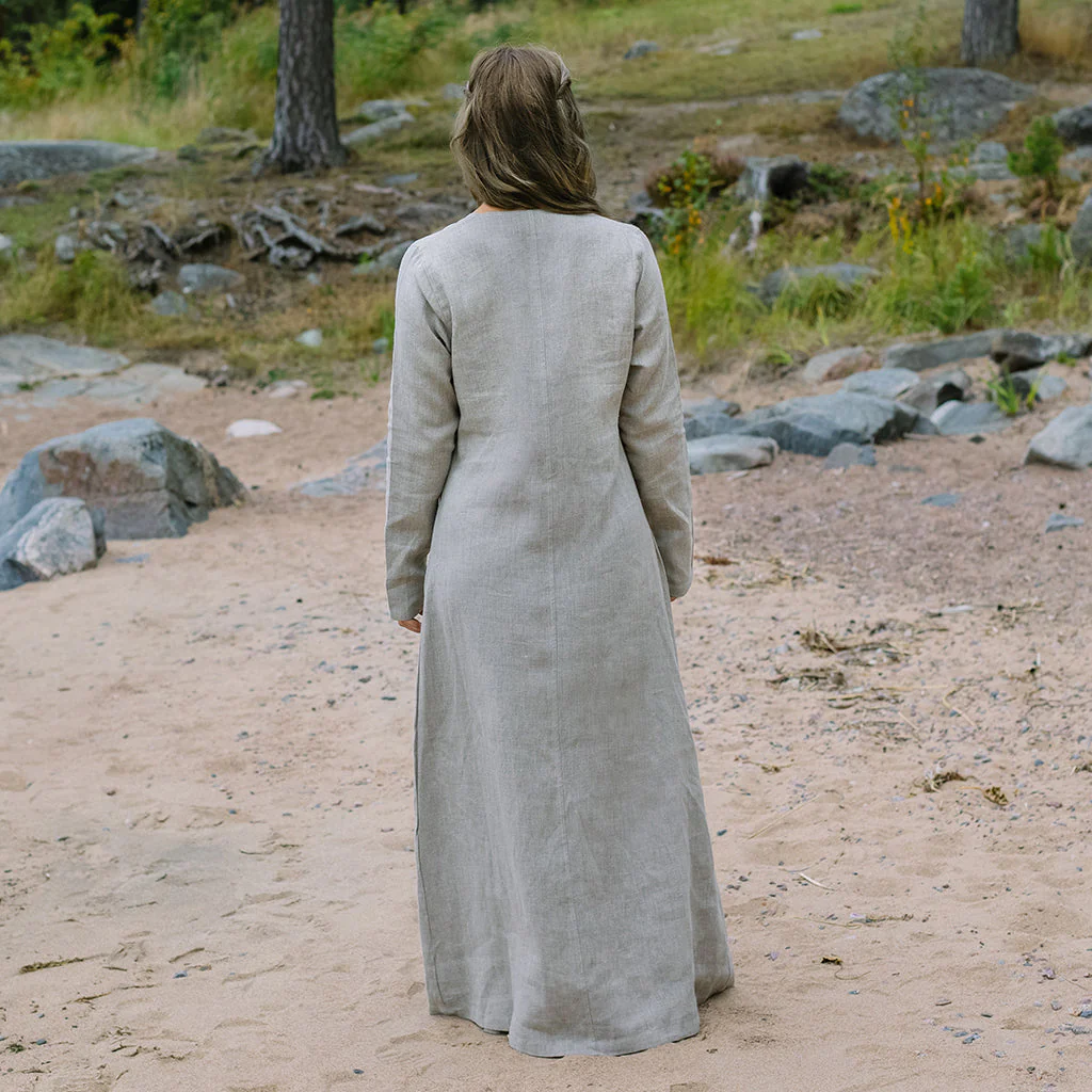 Viking Dress, Linen - Image 2